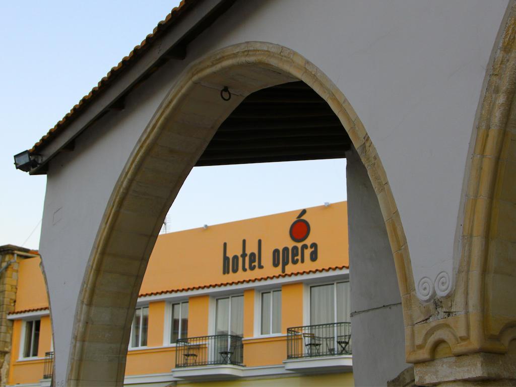 ホテル オペラ ラルナカ エクステリア 写真